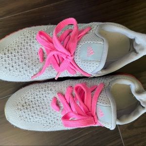 Adidas sports shoes us7.5